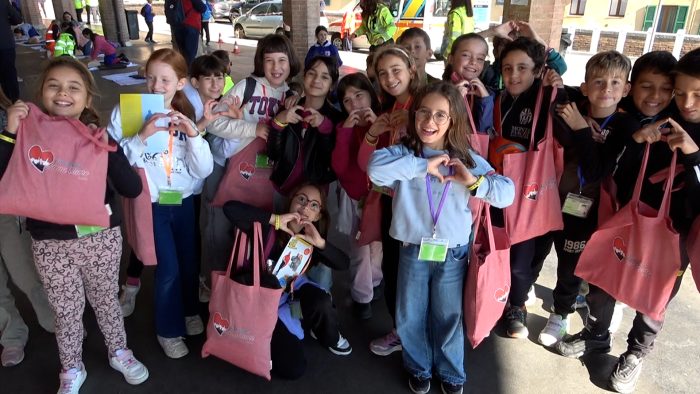 Il grande cuore di Siena, piccoli eroi crescono: 120 bambini senesi imparano a salvare una vita