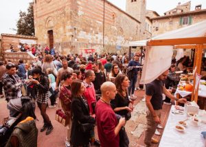 Colle Alta in festa per la Gota Cotta: oltre venti ristoranti e le eccellenze del territorio