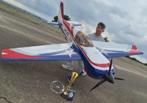 Monteriggioni, Samuele Susino si laurea campione europeo di aeromodellismo a soli 14 anni