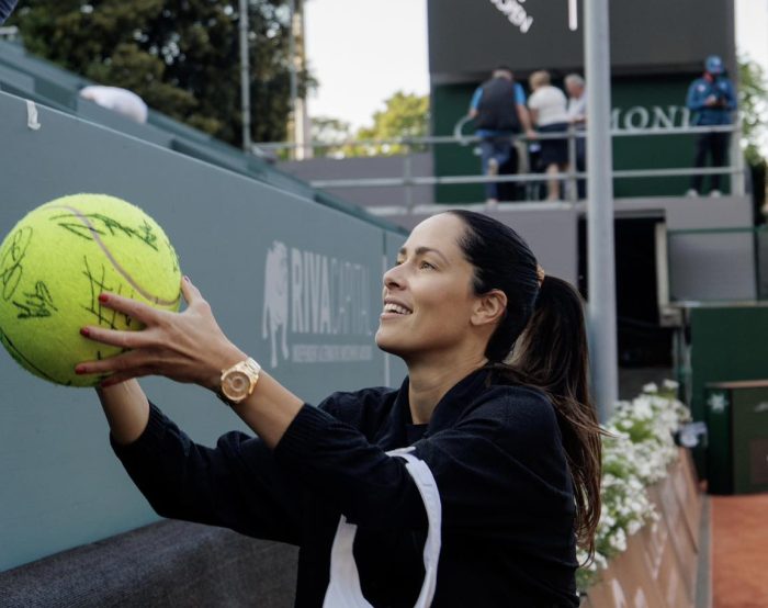 Ana Ivanović, l'ex numero 1 al mondo, porta il grande tennis a Casole d'Elsa