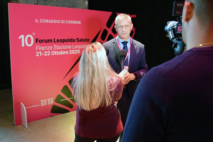 “Curare senza confini: storie di missioni sanitarie nel mondo”: l’Aou Senese al Forum Leopolda con la Cooperazione sanitaria internazionale