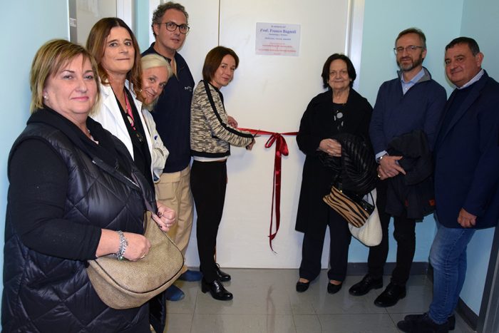 Inaugurata all’Aou Senese sala in memoria del professor Bagnoli, grazie a Chirurgia Pediatrica e associazioni Le Coccinelle e La Conchiglia