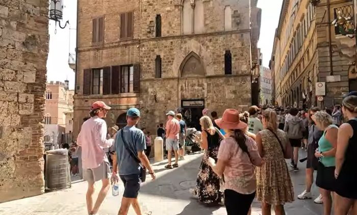 PD Siena: "Turismo, servono idee e progetti non solo protocolli e fondi spot"