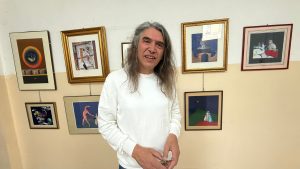 Enrico Comi incontra gli studenti del Caselli e del Marconi di Siena per parlare di droga: "Non credete a chi vi dice che smetto quando voglio"