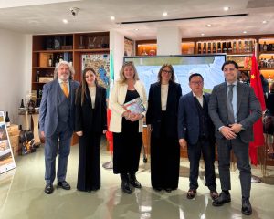 Enoteca Italiana Siena torna in Cina