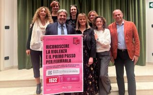 “Non sei sola”: al via la nuova campagna di Etruria Retail contro la violenza di genere