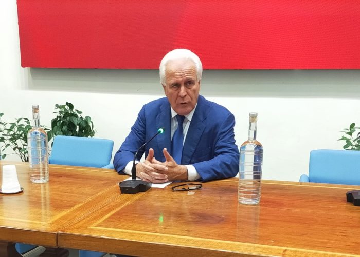 Scuola, la Toscana ricorre al Presidente della Repubblica contro gli accorpamenti