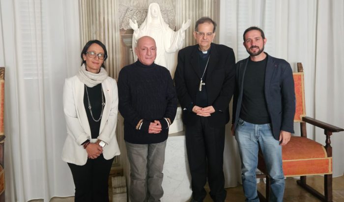 Lavoratore Pam licenziato, la solidarietà del cardinale Lojudice