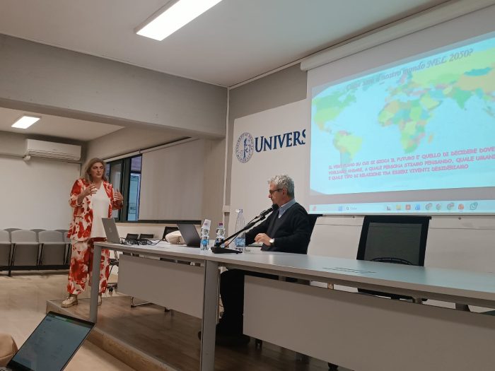 Master dell’Università di Siena per formare specialisti nella gestione del lutto infantile e adolescenziale: “Una risposta a un’urgenza sociale”