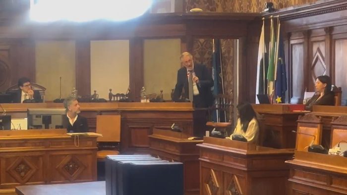 Enrico Tucci saluta Siena: “Un grande onore servire la città, ora avanti con responsabilità”