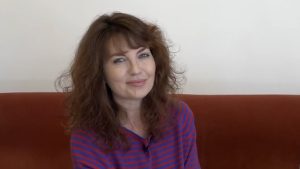 Pazza, Vanessa Gravina in scena a Siena ai Rinnovati: stasera la prova generale del nuovo spettacolo del Sipario Rosso