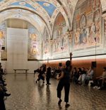 Xenos, Vecchietta e un museo in movimento: Cristiano Leone racconta il nuovo Santa Maria della Scala di Siena