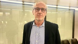 Chiusi: minaccia la moglie con un coltello, condannato a un mese