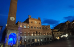Siena: “Accendi una luce per l’Ucraina”, la Cappella di Piazza si illumina di giallo e blu