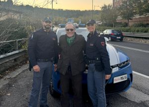 Siena: anziano smarrito sulla Tangenziale Ovest, salvato dalla Polizia