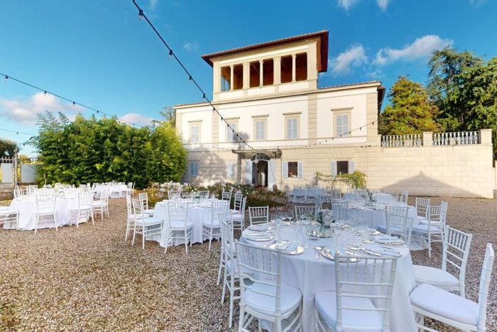 Record di matrimoni civili a Siena: debutta Villa San Giovanni