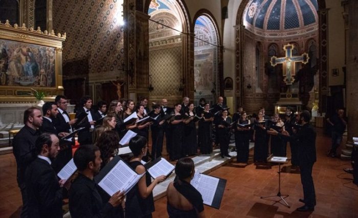 Il Coro della Cattedrale di Siena &ldquo;Guido Chigi Saracini&rdquo; e Lorenzo Donati protagonisti dell&rsquo;evento natalizio della Stagione Micat in Vertice