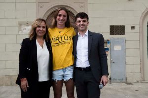 Tre ori e un record nazionale: Lisa Angiolini brilla ai Campionati italiani di Riccione