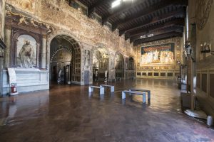 Siena, restauro alla Sala di Bal&igrave;a per le storiche balze del Museo Civico
