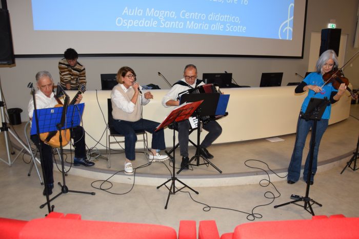 Quando la musica cura: grande emozione all&rsquo;Aou Senese per il Concerto di Natale