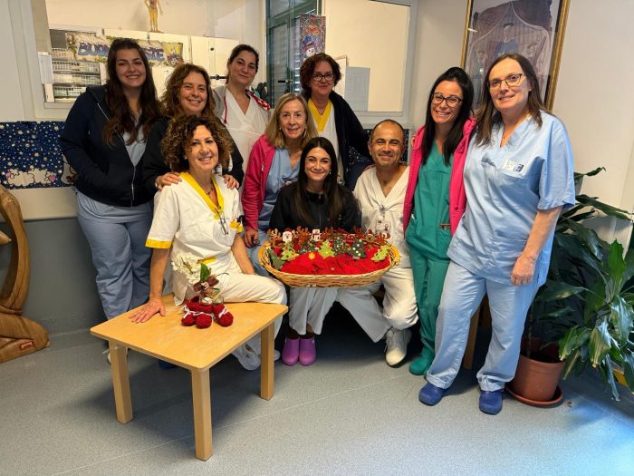 Alberelli di Natale fatti a mano in dono ai nuovi nati nell&rsquo;ospedale di Nottola