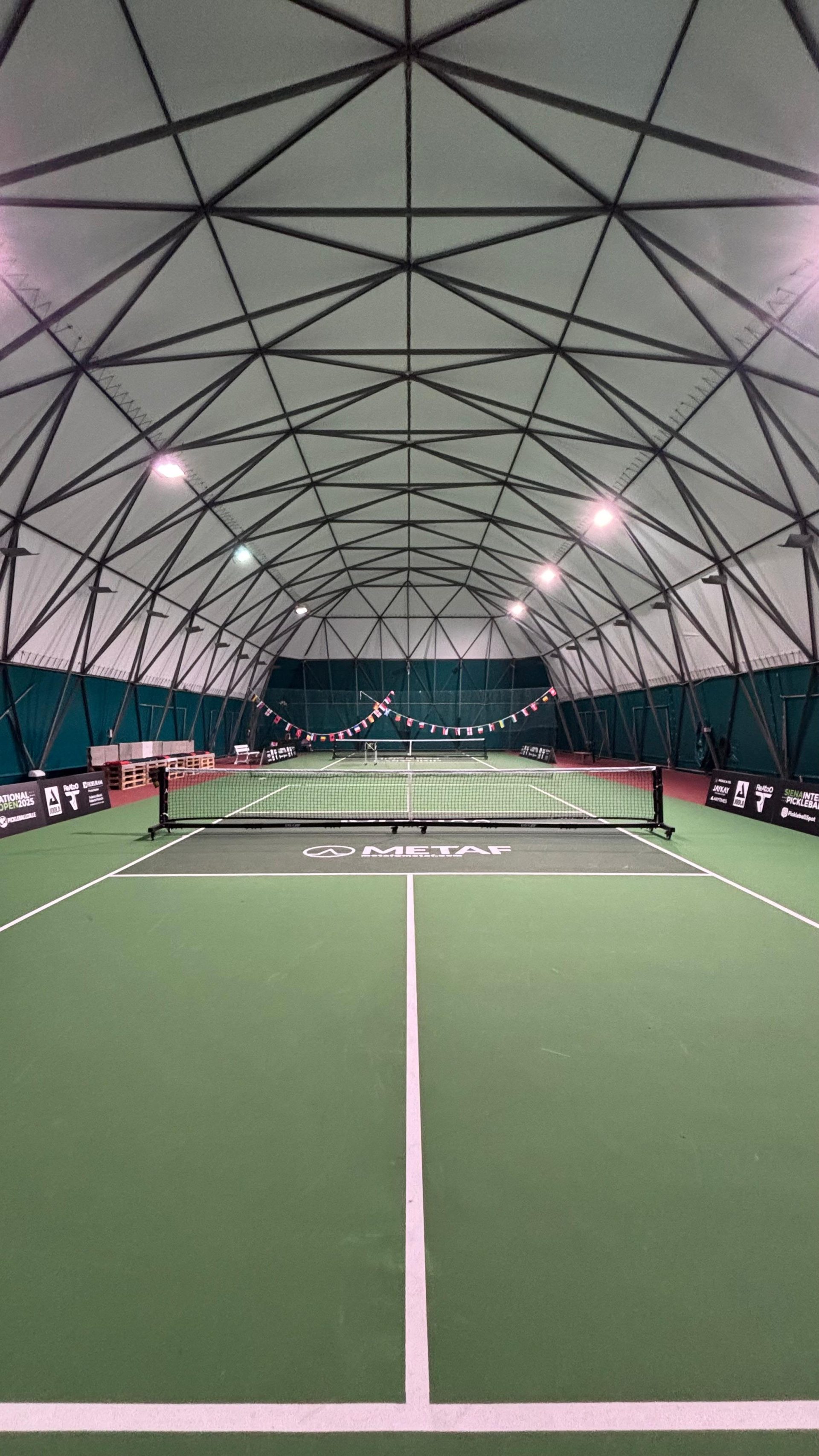 Pickleball, lo sport di racchetta che sta conquistando tutti. A Colle Val d'Elsa un torneo internazionale