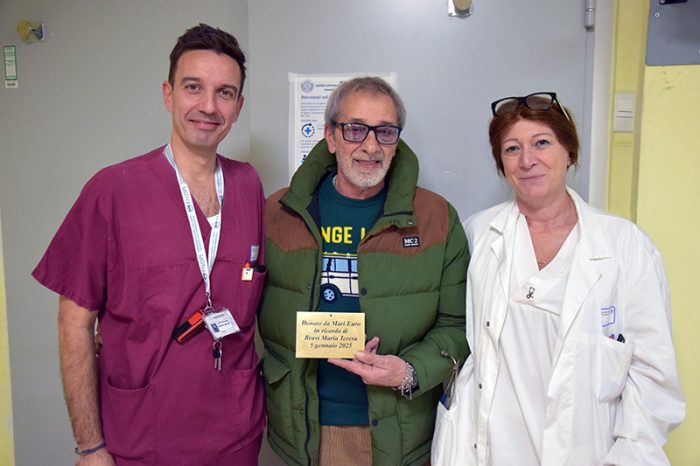 Siena, all’Aou un gesto di cuore: la donazione della famiglia Bravi in ricordo di Maria Teresa