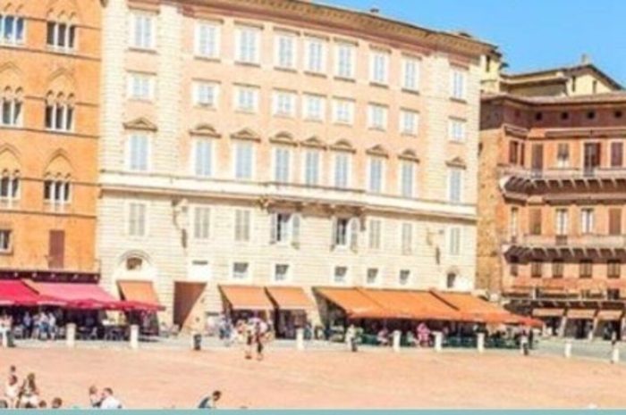 Siena, Mercatini di Natale di studenti e studentesse del Caselli e del Marconi
