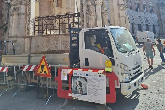 Siena, Acquedotto del Fiora prosegue il rinnovamento dell&rsquo;anello di Piazza del Campo