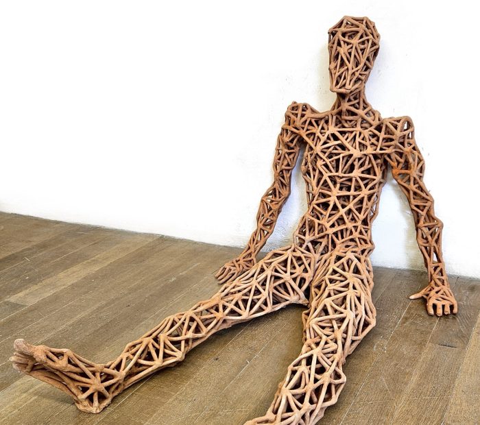 San Quirico d'Orcia, "Identit&agrave; corpo memoria": le opere dei vincitori di Forme nel Verde Young in mostra a Palazzo Chigi