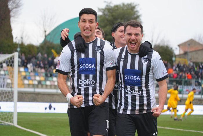 Calcio serie C: &egrave; Pianese-show al Comunale, le zebrette superano 4-2 l&rsquo;Ascoli