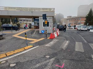 Nuovo ingresso Aou Senese: lavori di ristrutturazione della portineria. Operativa sede temporanea