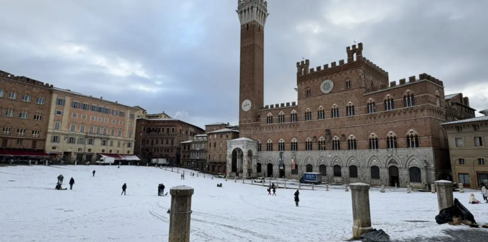 Neve e ghiaccio a Siena: attivata immediatamente la macchina comunale