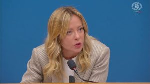 Mps, Meloni: "Non escludiamo di cedere il 5%, ma non c&rsquo;&egrave; fretta"