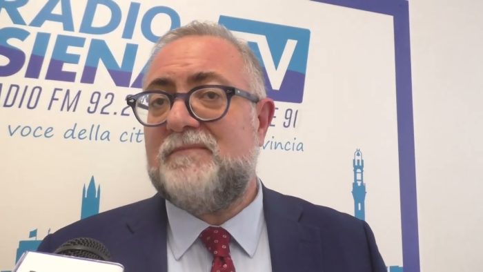 Siena: sesso a tre, droga e botte all'ex moglie. "Cento giorni d&rsquo;inferno"