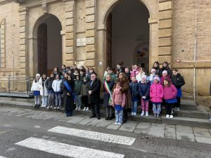 Giorno della Memoria, cerimonia alla scuola Saffi di Siena. Il Prefetto agli alunni: "Non dimenticate mai che siamo tutti uguali"