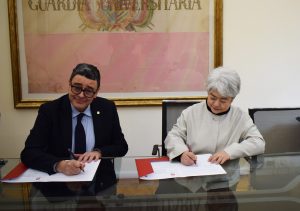 Un ponte accademico tra Siena e Hiroshima: firmato l&rsquo;accordo tra i due atenei