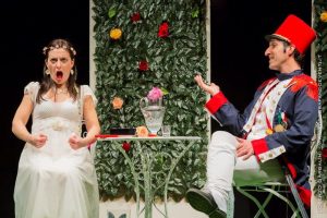 Abbadia San Salvatore: "Ridere &egrave; l&rsquo;ideale", debutto del concorso con La Signorina Papillon