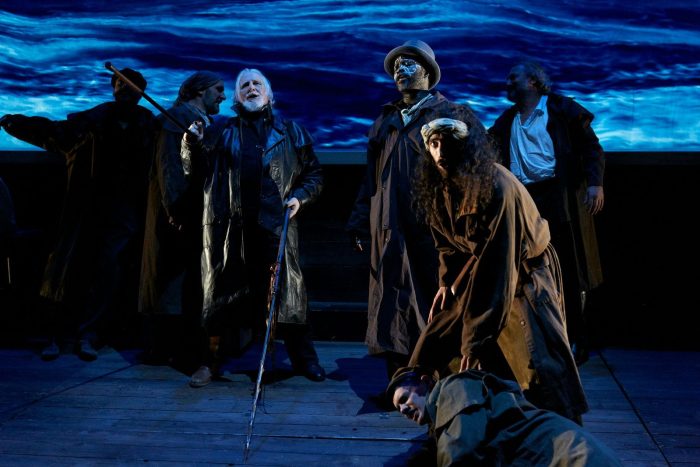 Teatri di Siena, Moni Ovadia &egrave; il capitano Achab: l&rsquo;ossessione di &ldquo;Moby Dick&rdquo; ai Rinnovati