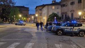Risse in centro a Siena, pugno duro di Procura e Questura