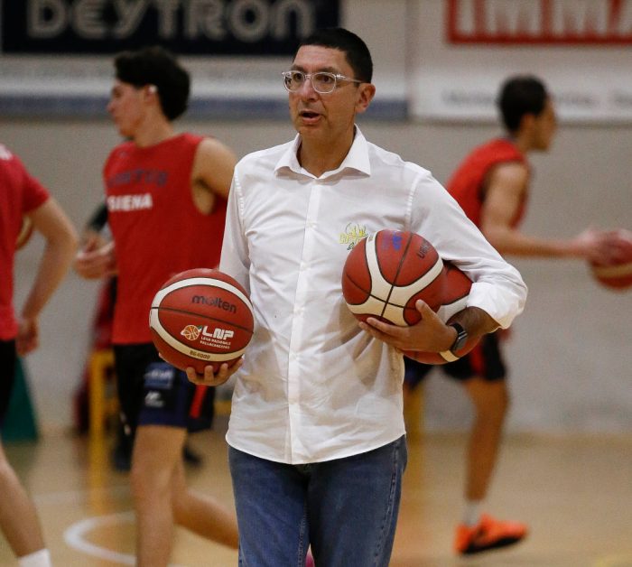 Vismederi Costone Siena, al PalaOrlandi arrivano i Seagulls. Riccardini: "Guai a sottovalutare la sfida"