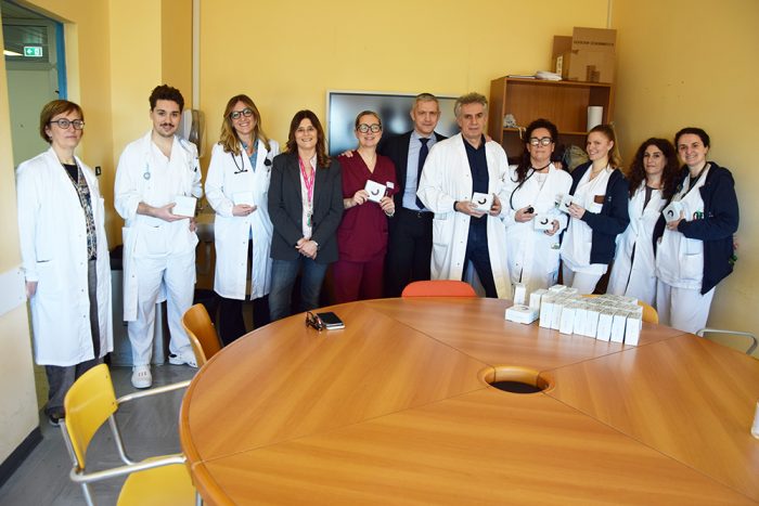 Sicurezza delle cure: l&rsquo;Aou Senese potenzia l&rsquo;igiene degli stetoscopi con la tecnologia UV