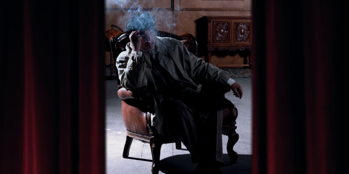 Il Tenente Colombo a Siena, il delitto &egrave; gi&agrave; servito: il duello in scena &egrave; una partita a scacchi