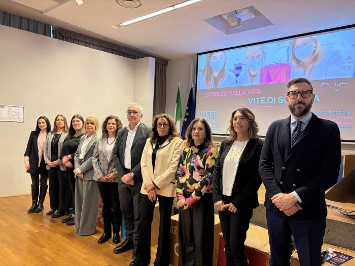 Donne nella scienza: voci ed esperienze dal Santa Chiara Lab di Siena