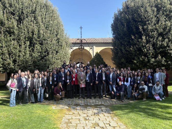 A Siena 91 dottorande e dottorandi da tutta Italia a confronto su infezioni a rischio epidemico-pandemico.