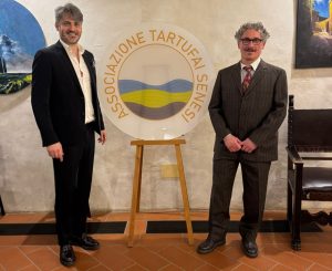 Alla XXII Mostra Mercato del Tartufo Marzuolo di San Giovanni d&rsquo;Asso presentata la nuova identit&agrave; visiva dell&rsquo;Associazione Tartufai Senesi