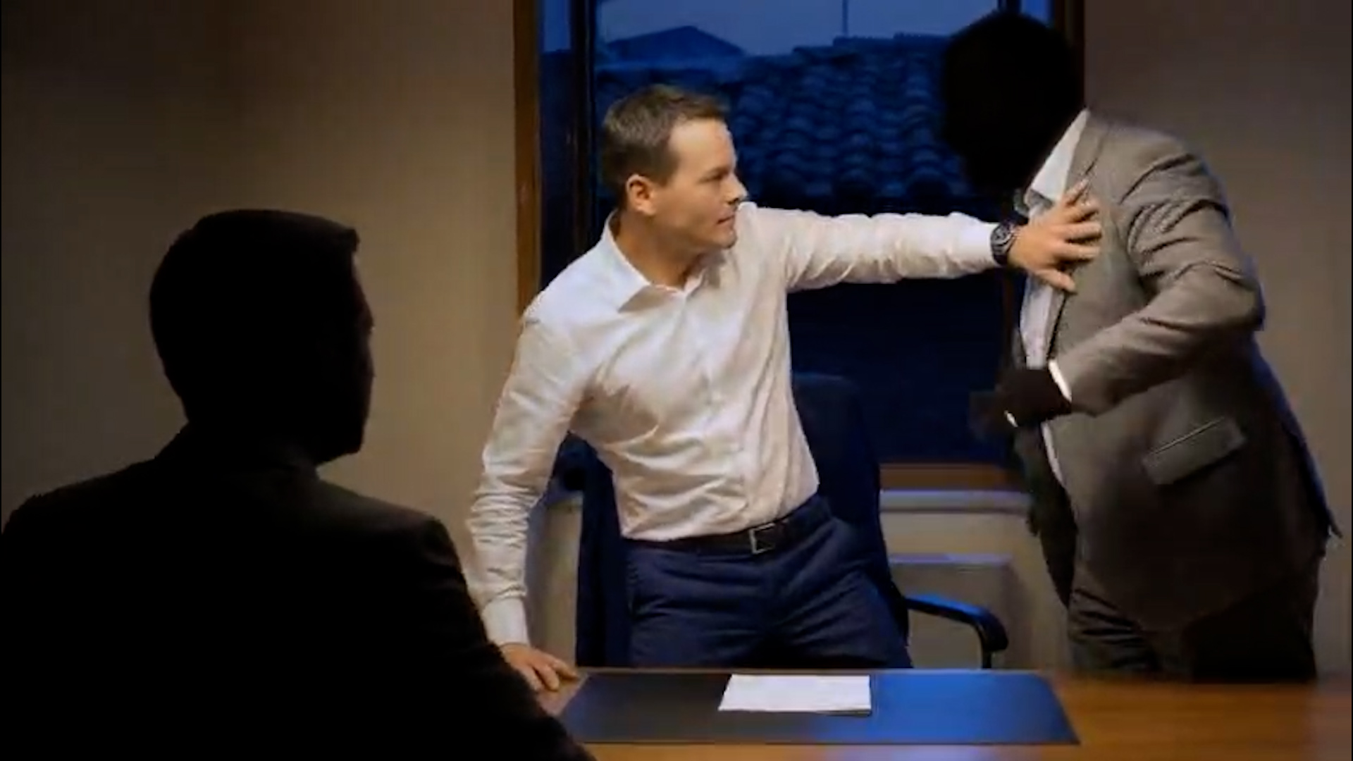 Caso David Rossi, il video che ricostruisce cosa &egrave; accaduto nell'ufficio prima della morte