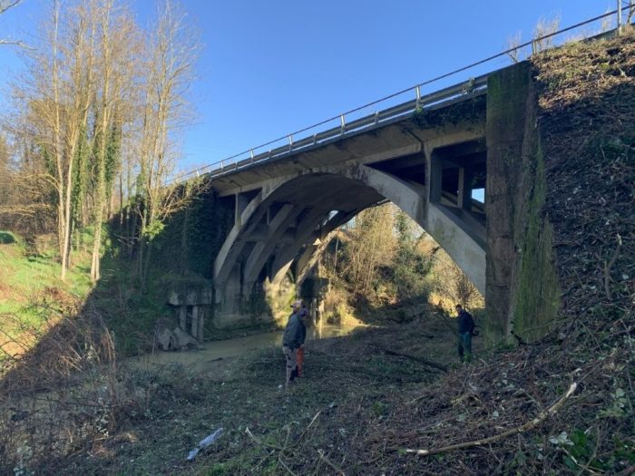 Poggibonsi, ponte sulla Cassia a Campostaggia: inizia il senso unico alternato regolato da semaforo