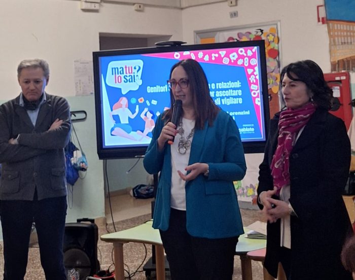 Terrecablate, porta nelle scuole il progetto "Ma tu lo sai?" sul contrasto alle dipendenze da social