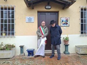 Siena: Via Laterina, una targa ricorda il primo laboratorio di Achille Sclavo